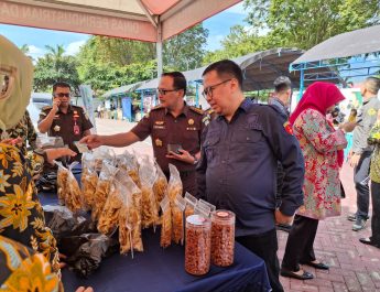 Kejati-Sulteng-Gelar-Pasar-Murah